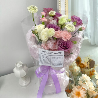 Lilac Satin mix blooms 